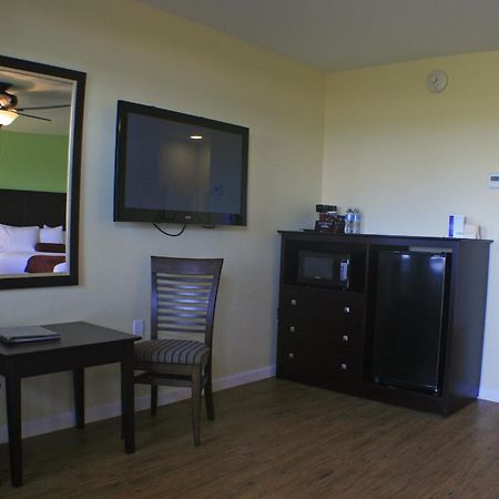 Ocean Village Hotel Surfside Beach Exteriér fotografie