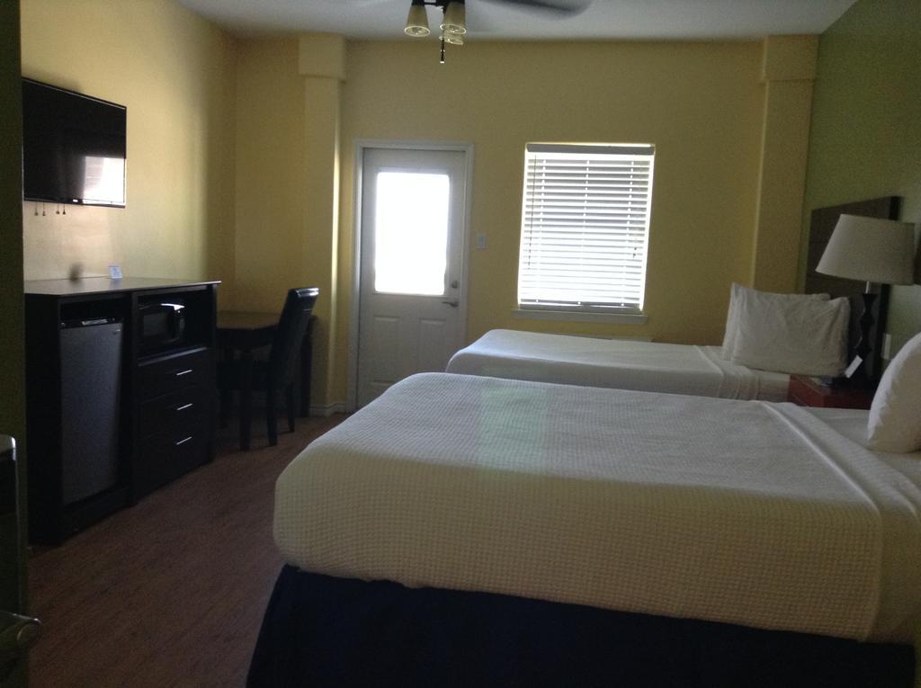 Ocean Village Hotel Surfside Beach Exteriér fotografie